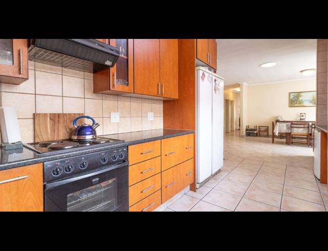 3 BEDROOM APARTMENT FOR SALE IN NEW REDRUTH